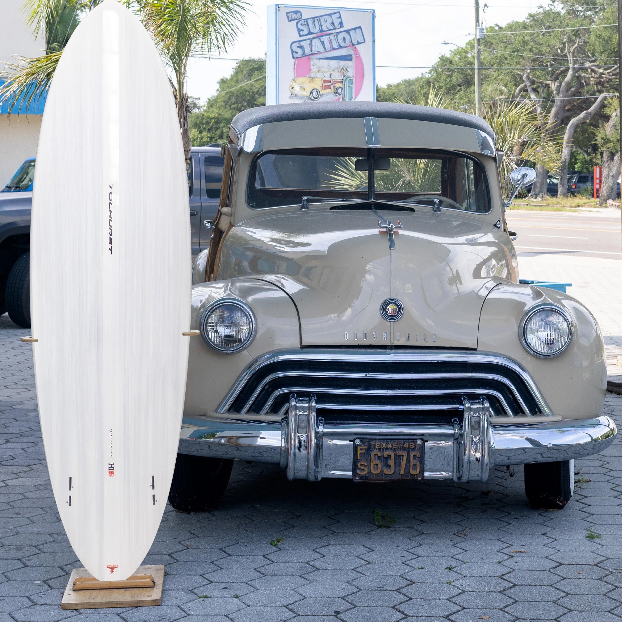 Thunderbolt Mid 6 Mini Twin 6'4 Surfboard - FCS II