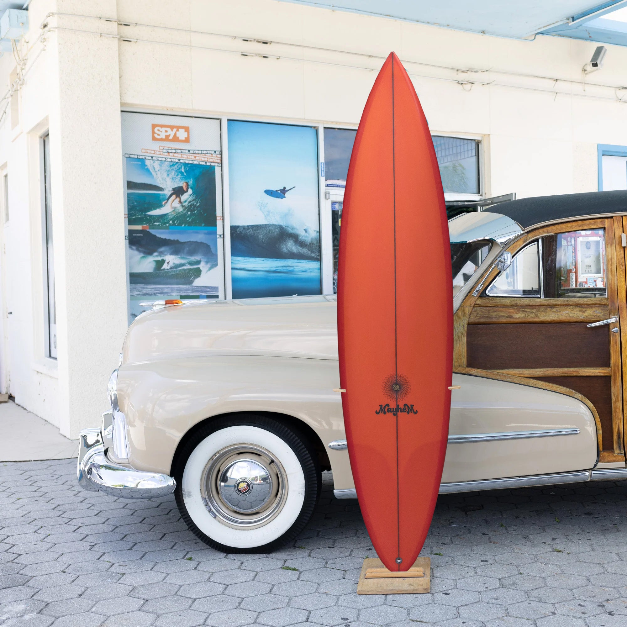 Lost Retro Gun 7'2 Surfboard - FCS II