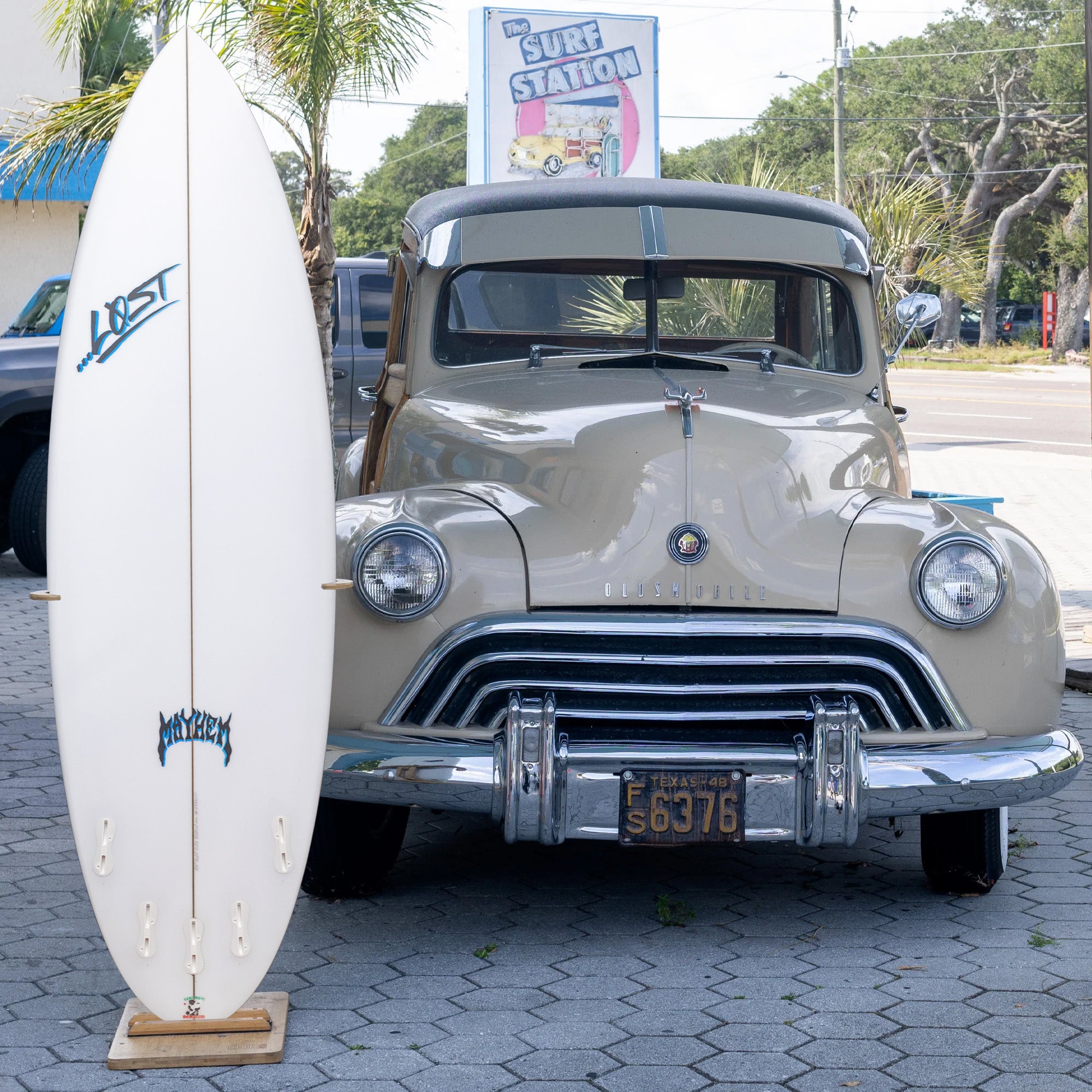 Lost The Ripper Round 6'0 Surfboard - FCS II