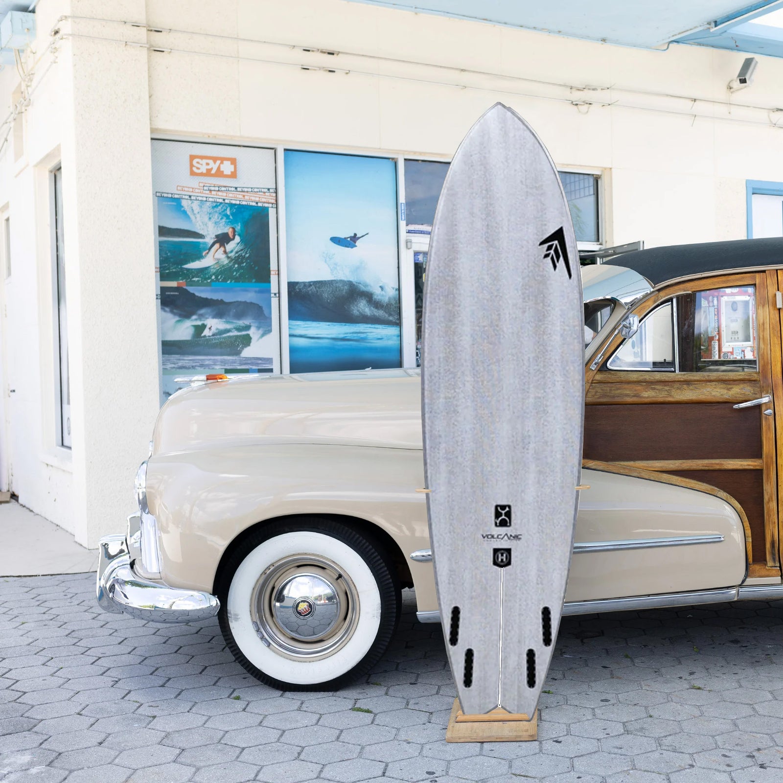 Firewire Seaside & Beyond Volcanic Repreve 6'8 Surfboard - Futures