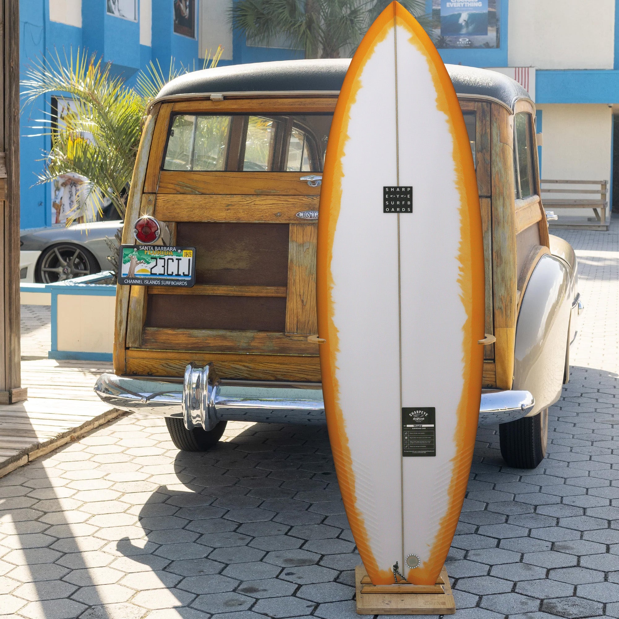 Sharp Eye Prototype 5'11 Surfboard - Futures