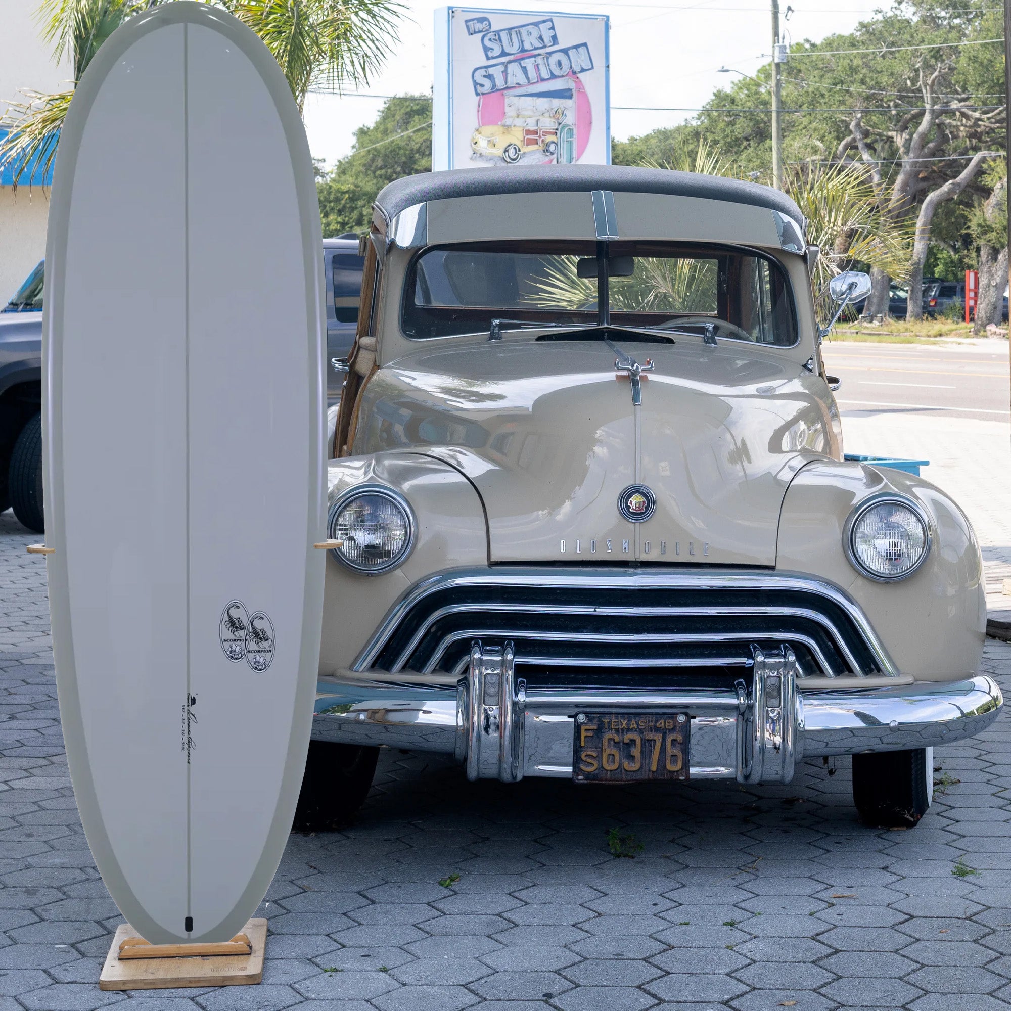Takayama Scorpion II TufLite 6'10 Surfboard - FCS II