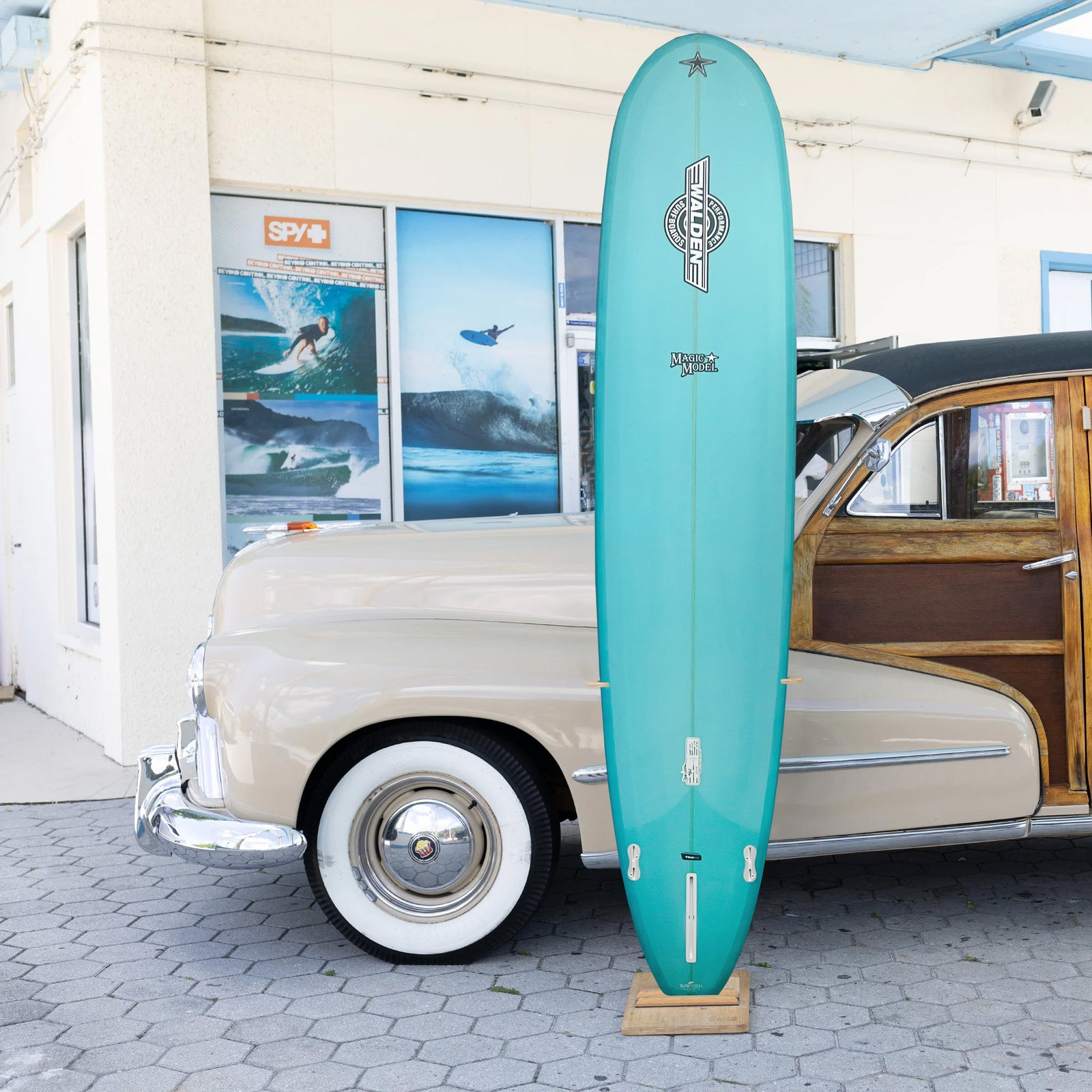 Walden Magic Model 9'0 Longboard Surfboard - Futures