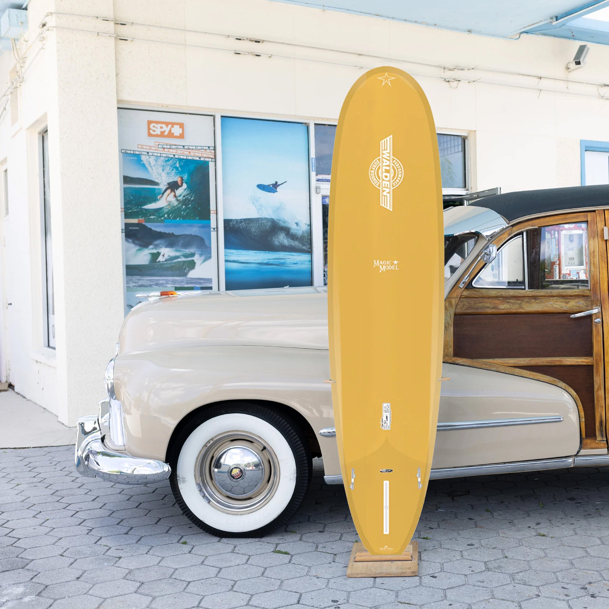 Walden Magic Model 8'0 Longboard Surfboard - FCS II